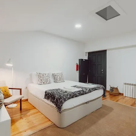 Papa With Terrace Apartman Porto